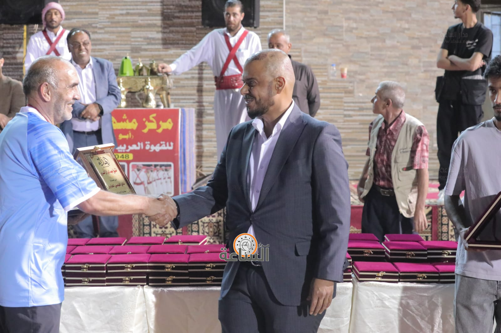 Madar Al-Saa Images 0.7183038184104185