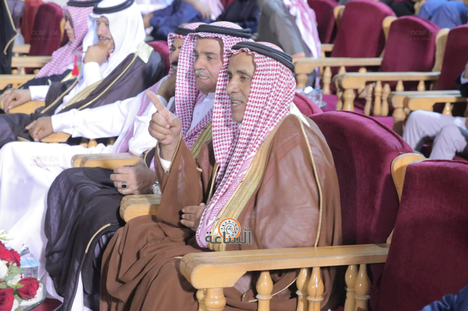 Madar Al-Saa Images 0.3804633411191819