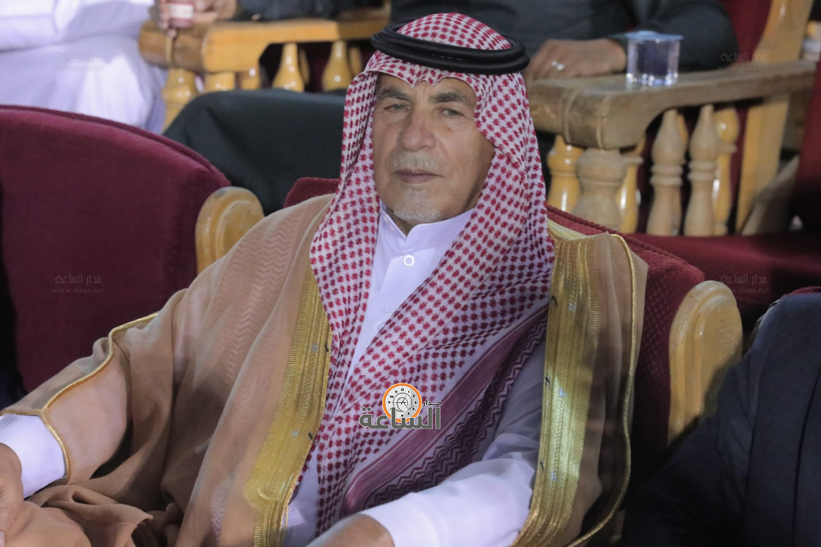 Madar Al-Saa Images 0.803887564020039