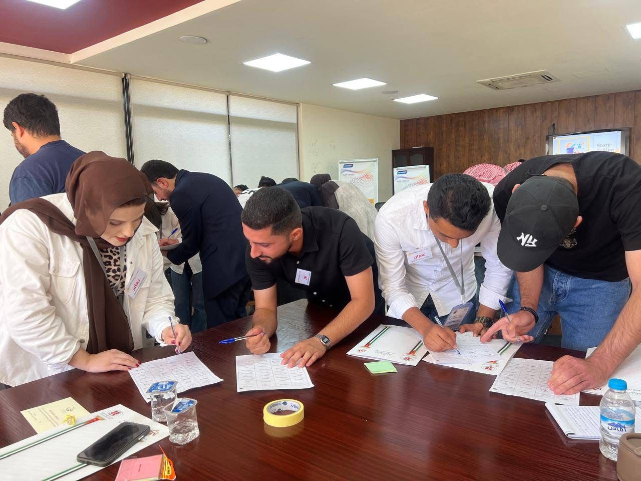 Madar Al-Saa Images 0.022087982693541952