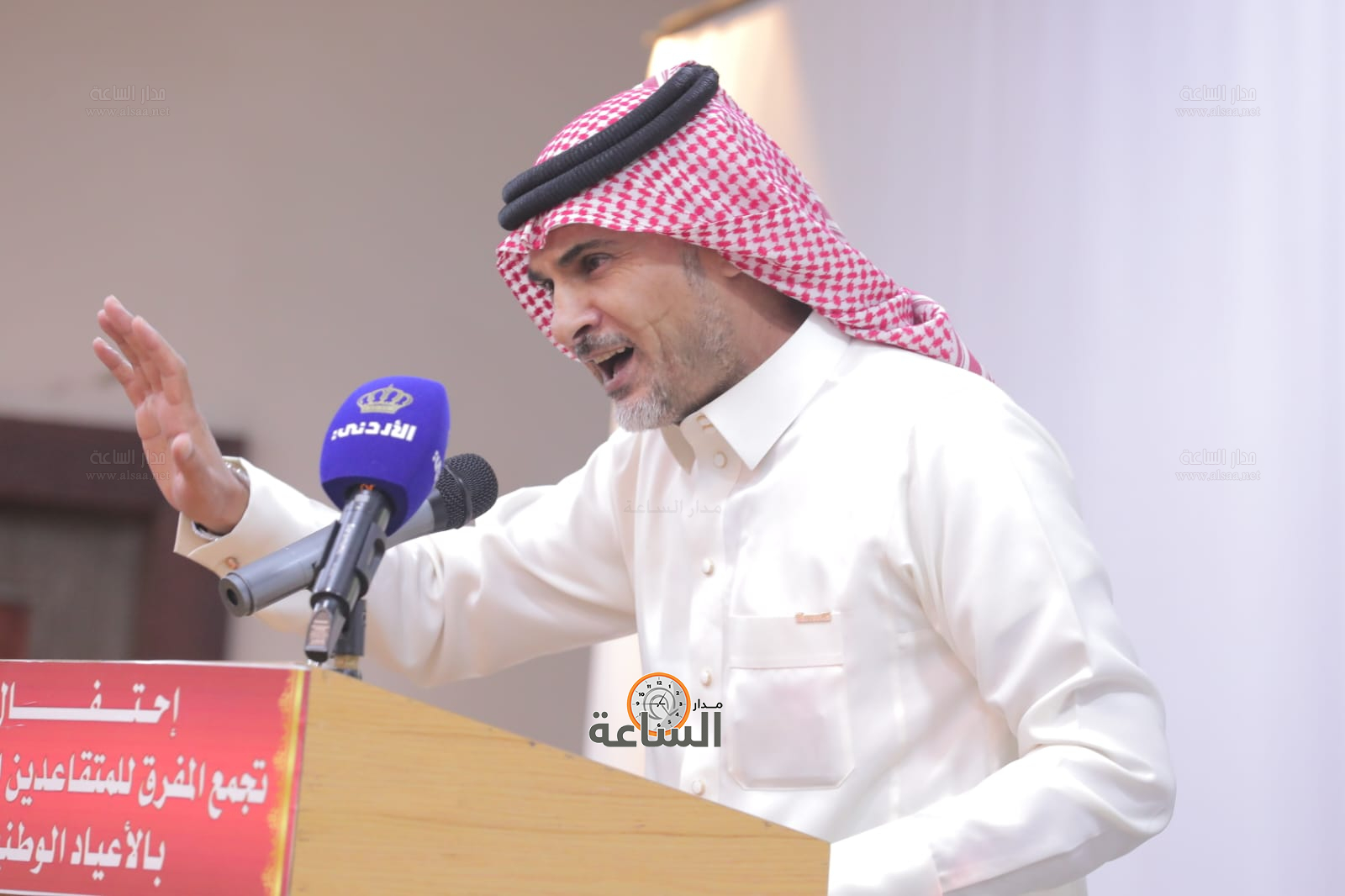 Madar Al-Saa Images 0.3819316567259038