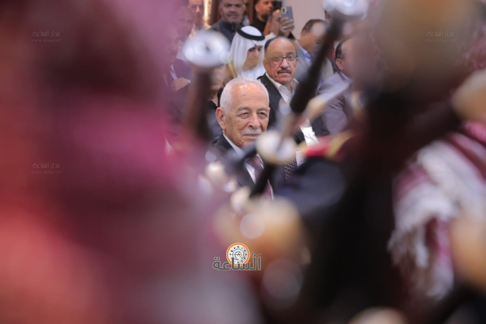 Madar Al-Saa Images 0.026142385362568188