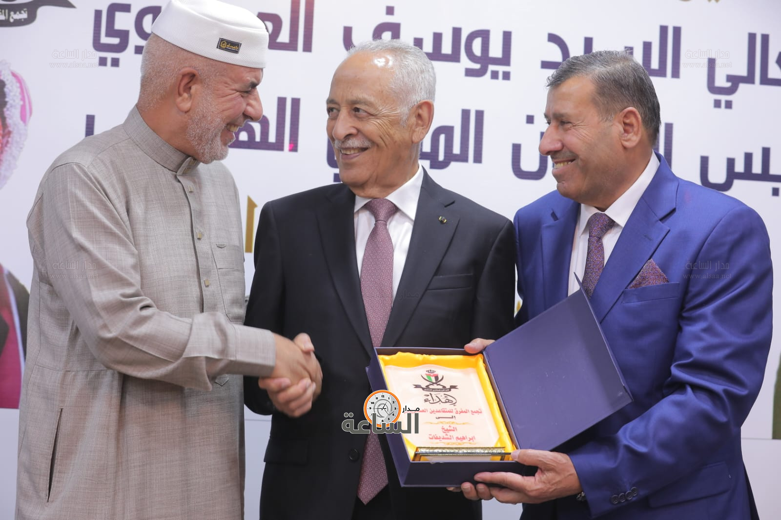 Madar Al-Saa Images 0.4101219553229001