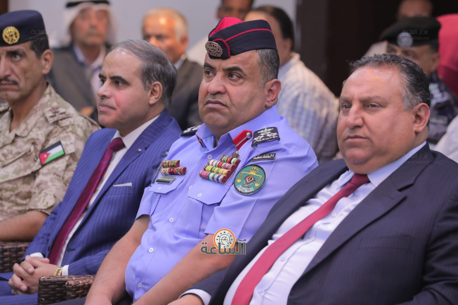 Madar Al-Saa Images 0.2561122844798941