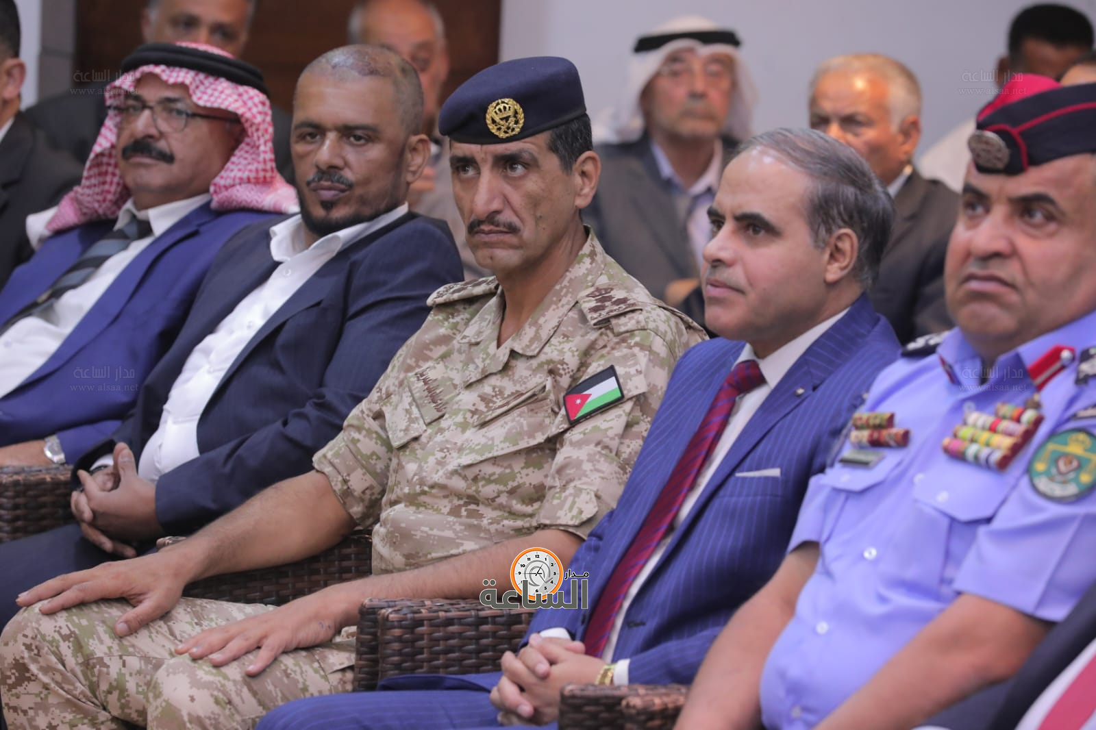 Madar Al-Saa Images 0.41604034317903094