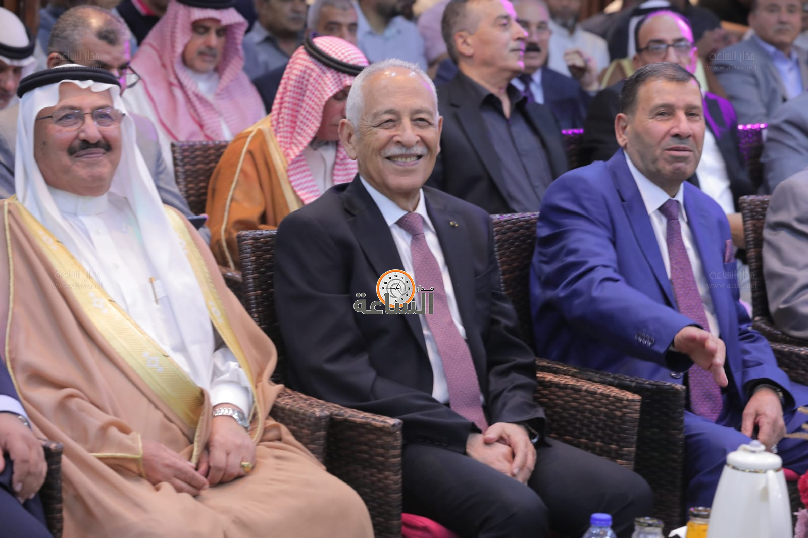 Madar Al-Saa Images 0.4511157639228187