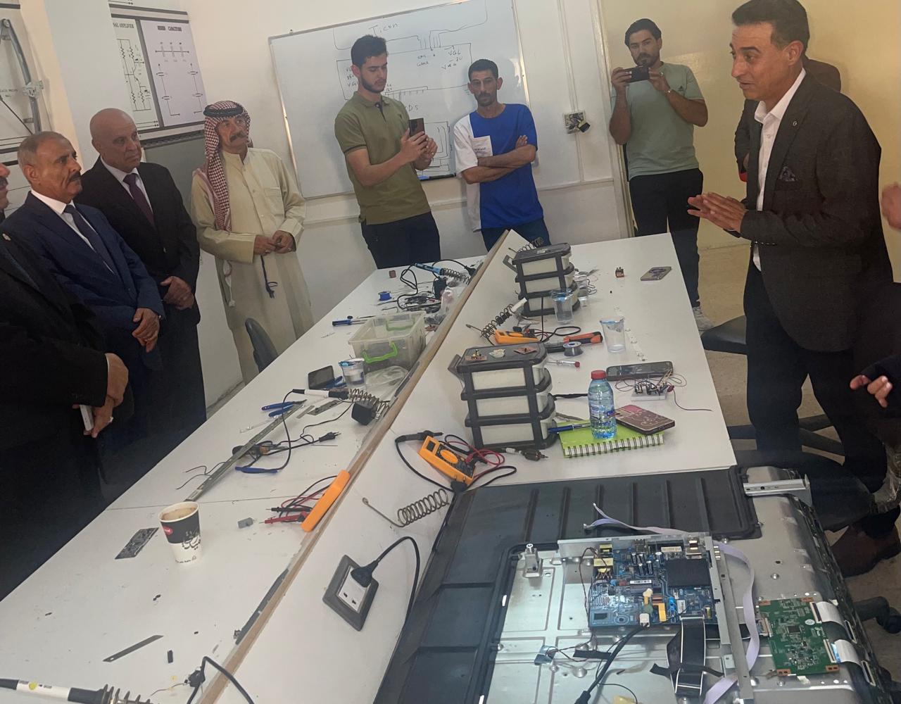 Madar Al-Saa Images 0.5909080189623025