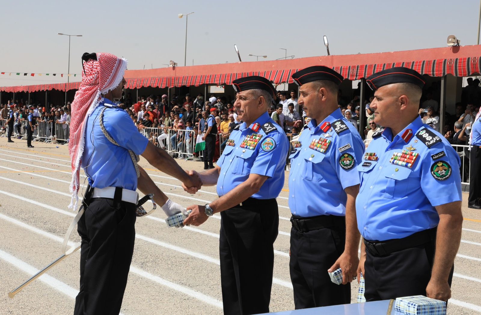 Madar Al-Saa Images 0.7468510166388588