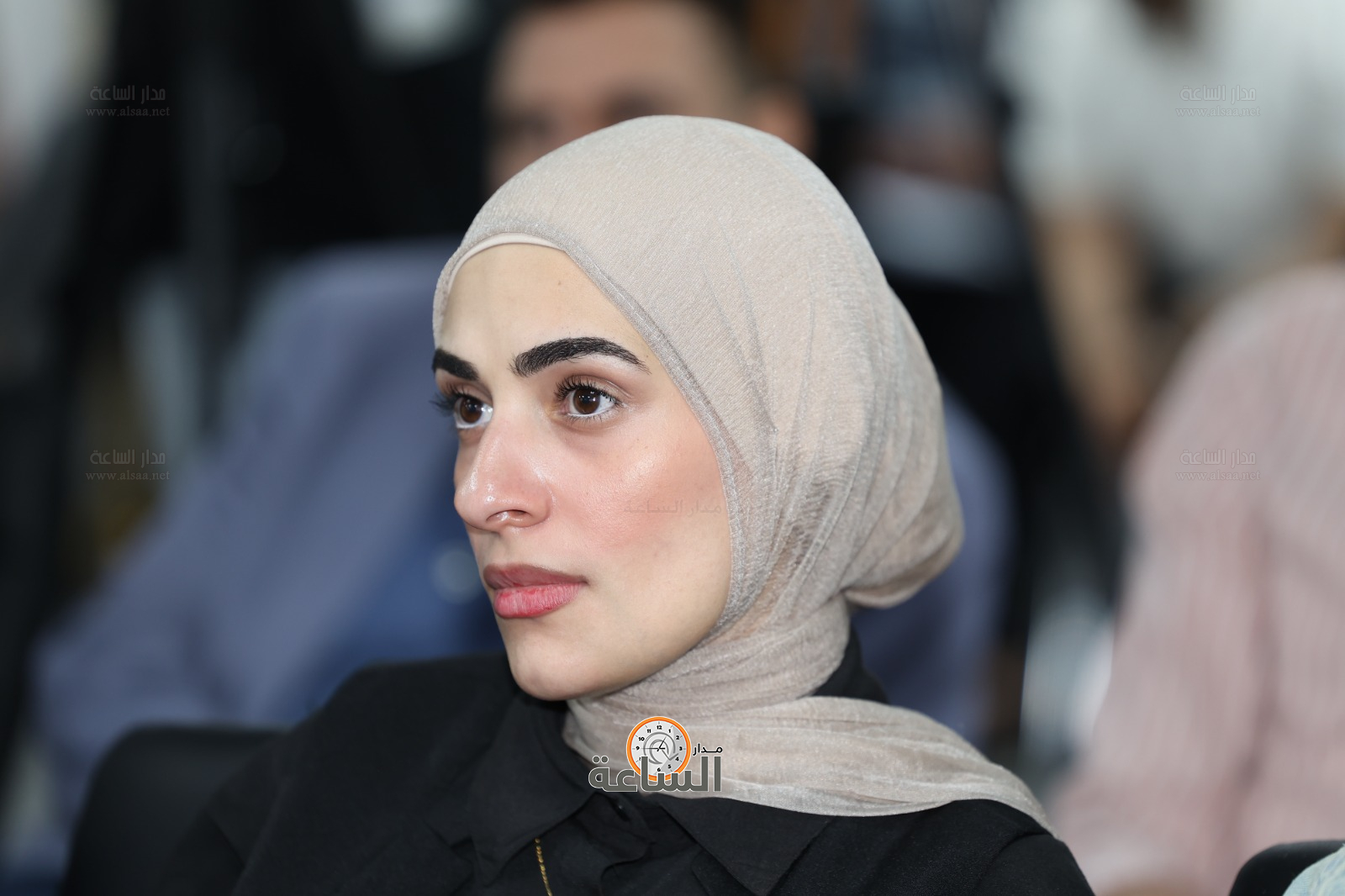 Madar Al-Saa Images 0.07056082868675462