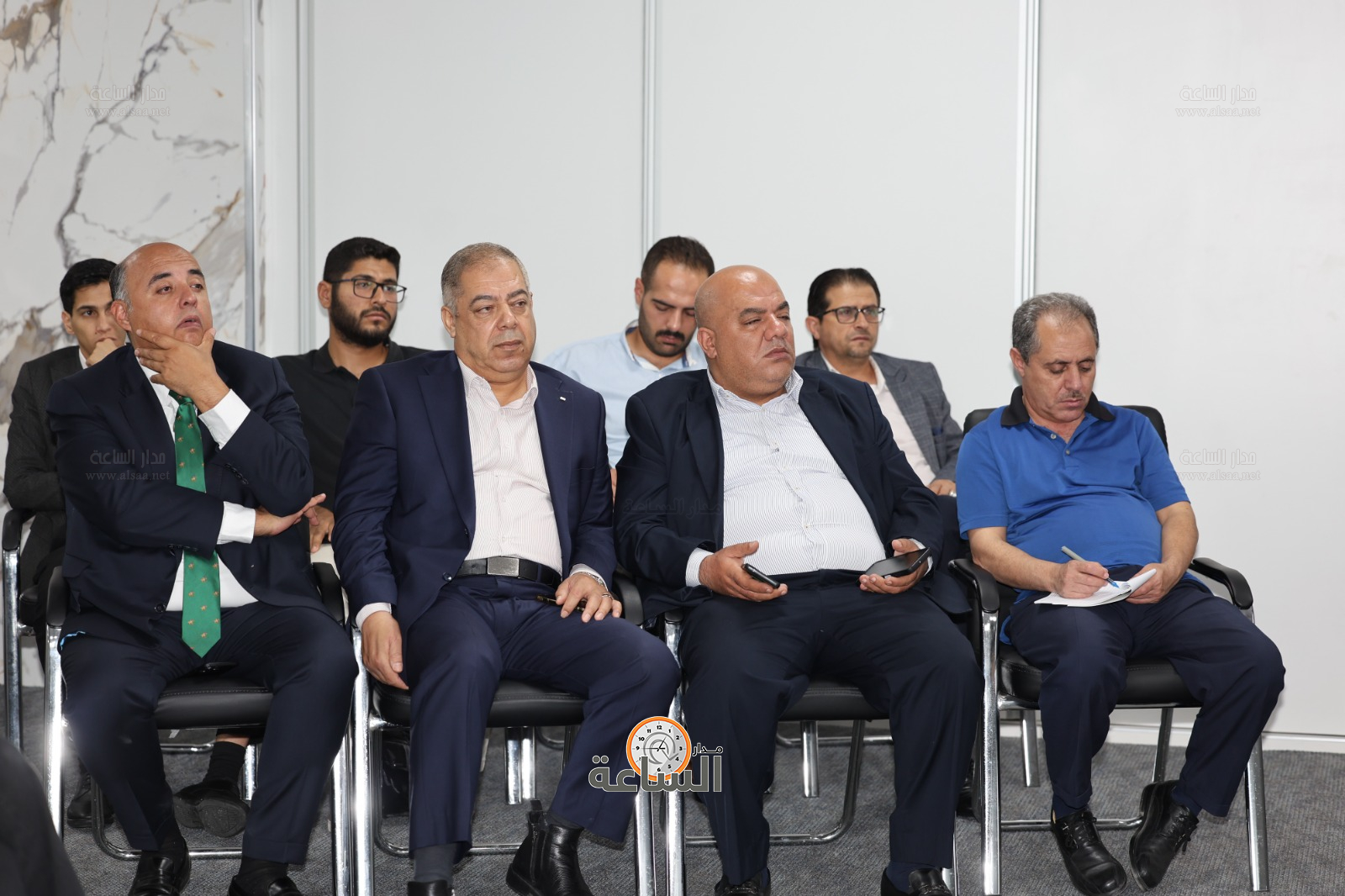 Madar Al-Saa Images 0.25137962232340283