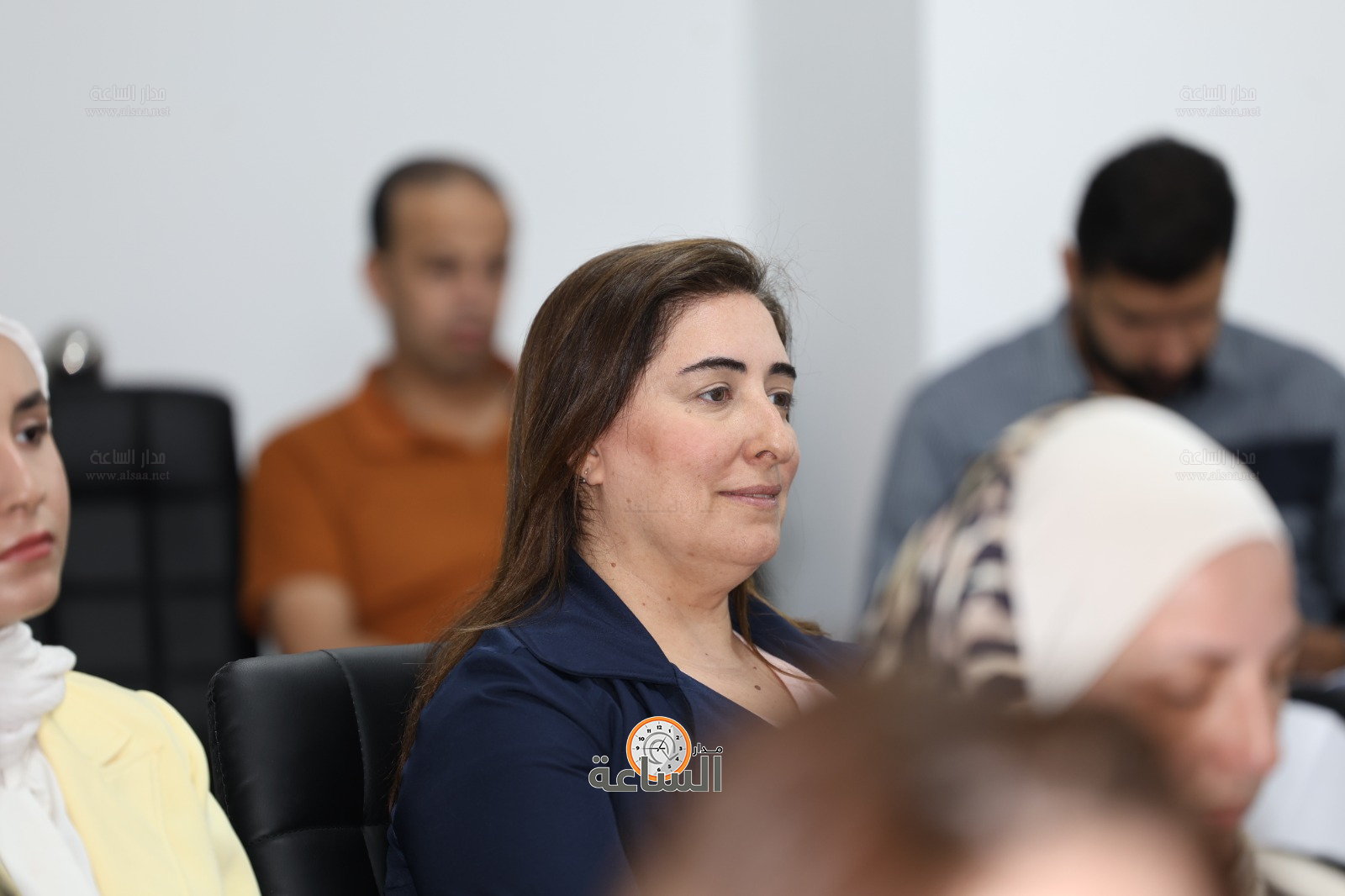 Madar Al-Saa Images 0.6339943895642166