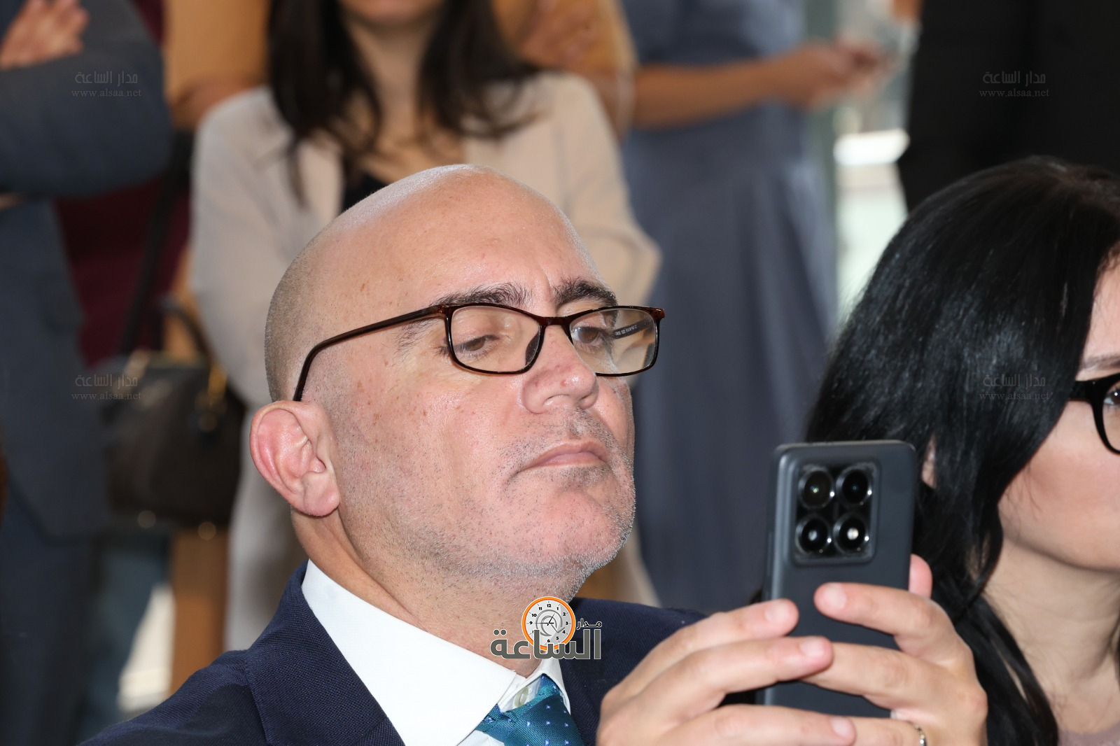 Madar Al-Saa Images 0.6874871642121233