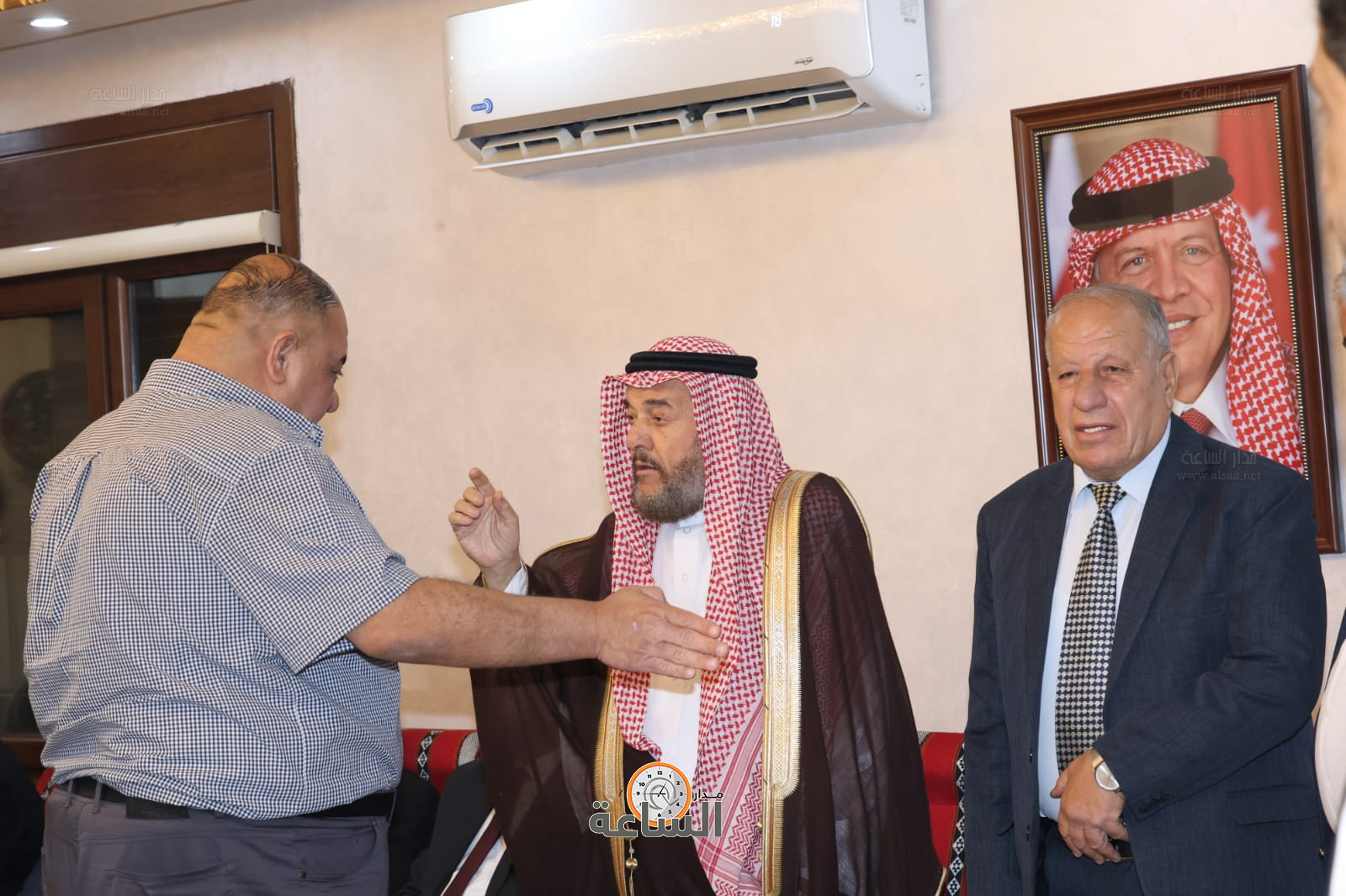 Madar Al-Saa Images 0.7789744114372497