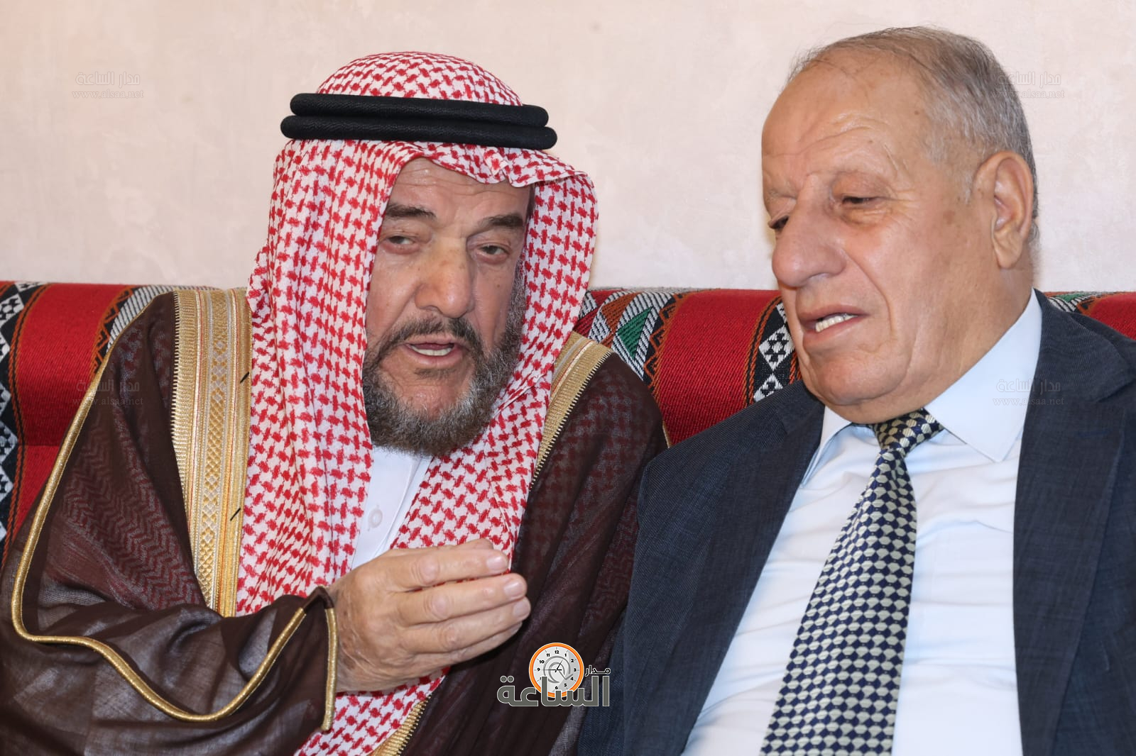 Madar Al-Saa Images 0.45733917323686935