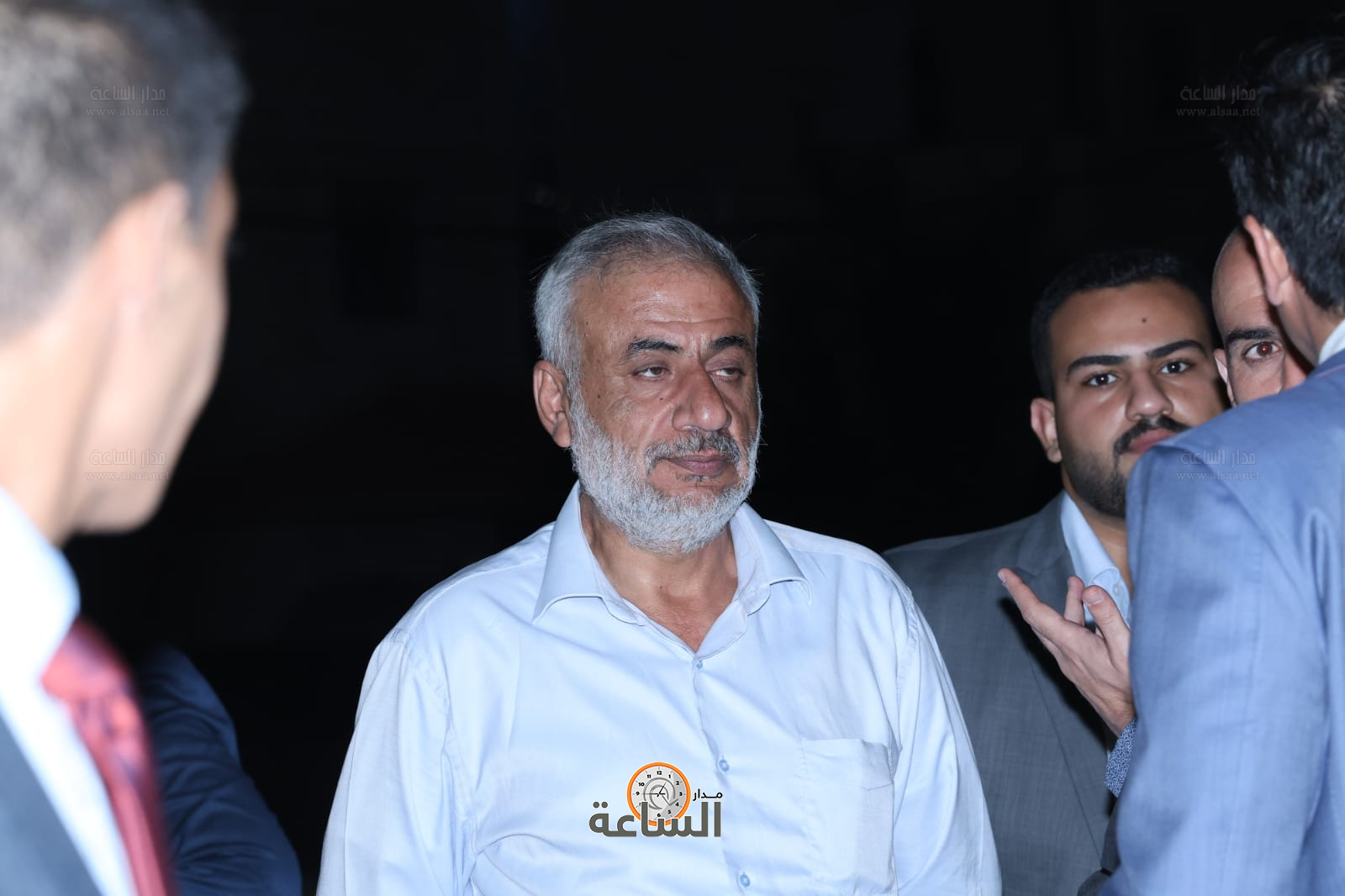 Madar Al-Saa Images 0.1500544666339092