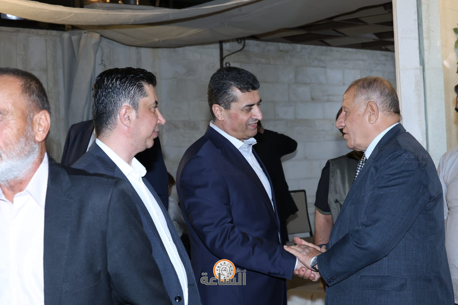 Madar Al-Saa Images 0.9567075968703259