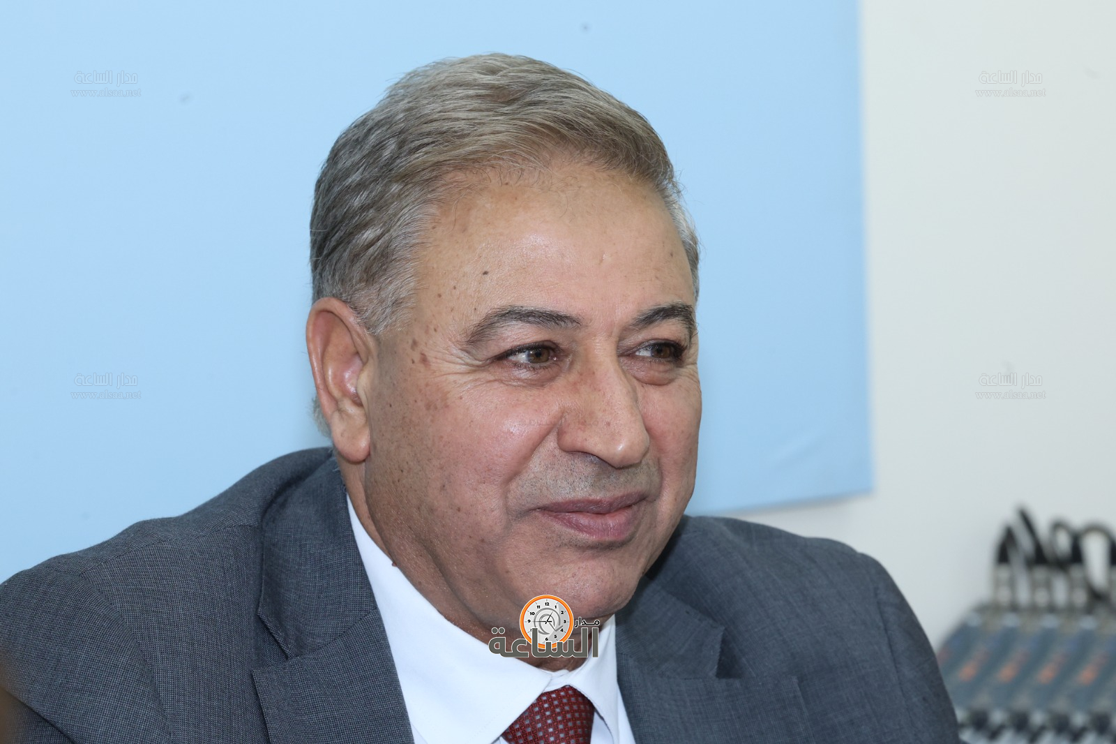 Madar Al-Saa Images 0.735597336164802