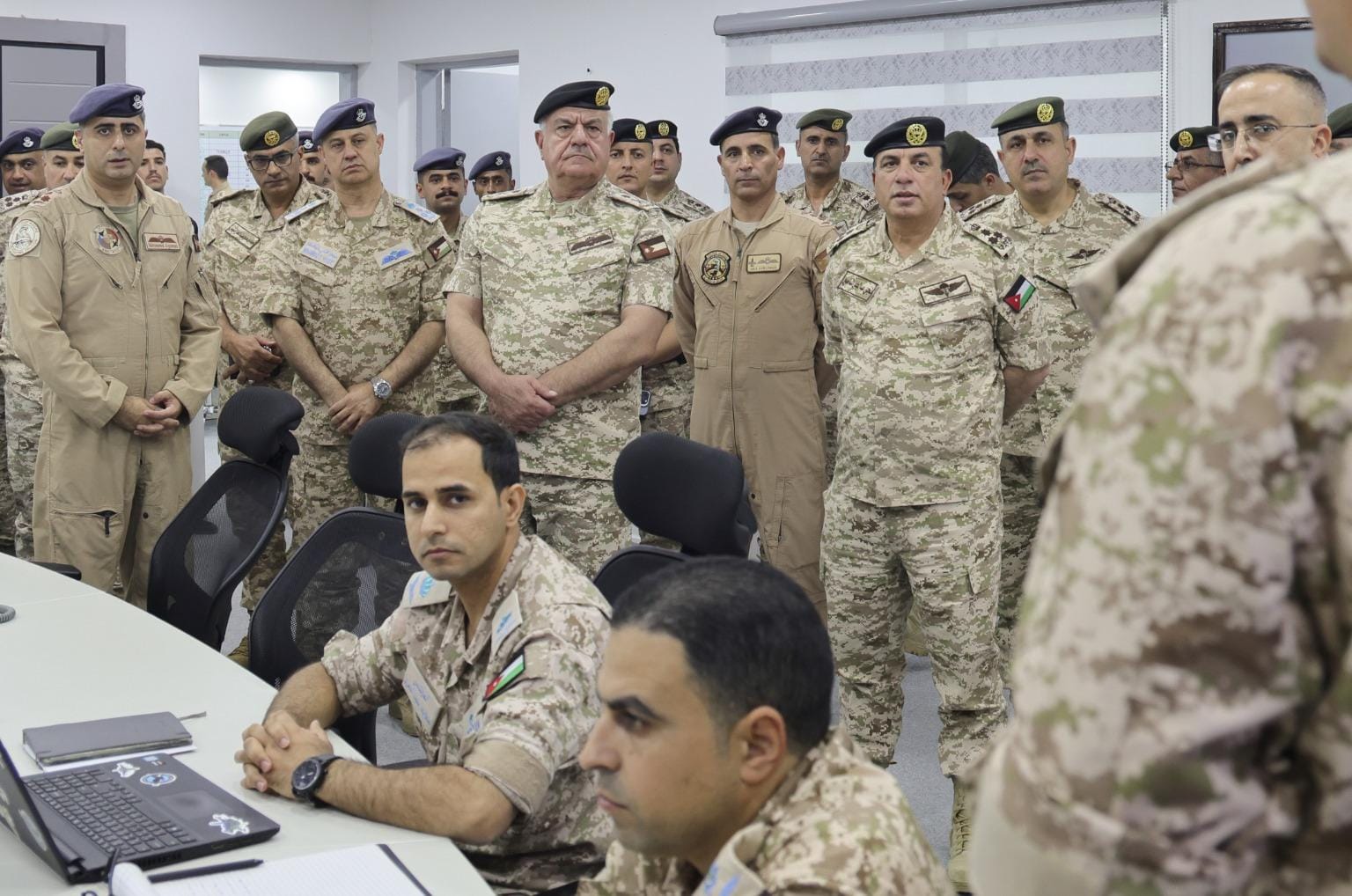 Madar Al-Saa Images 0.09985936445939325