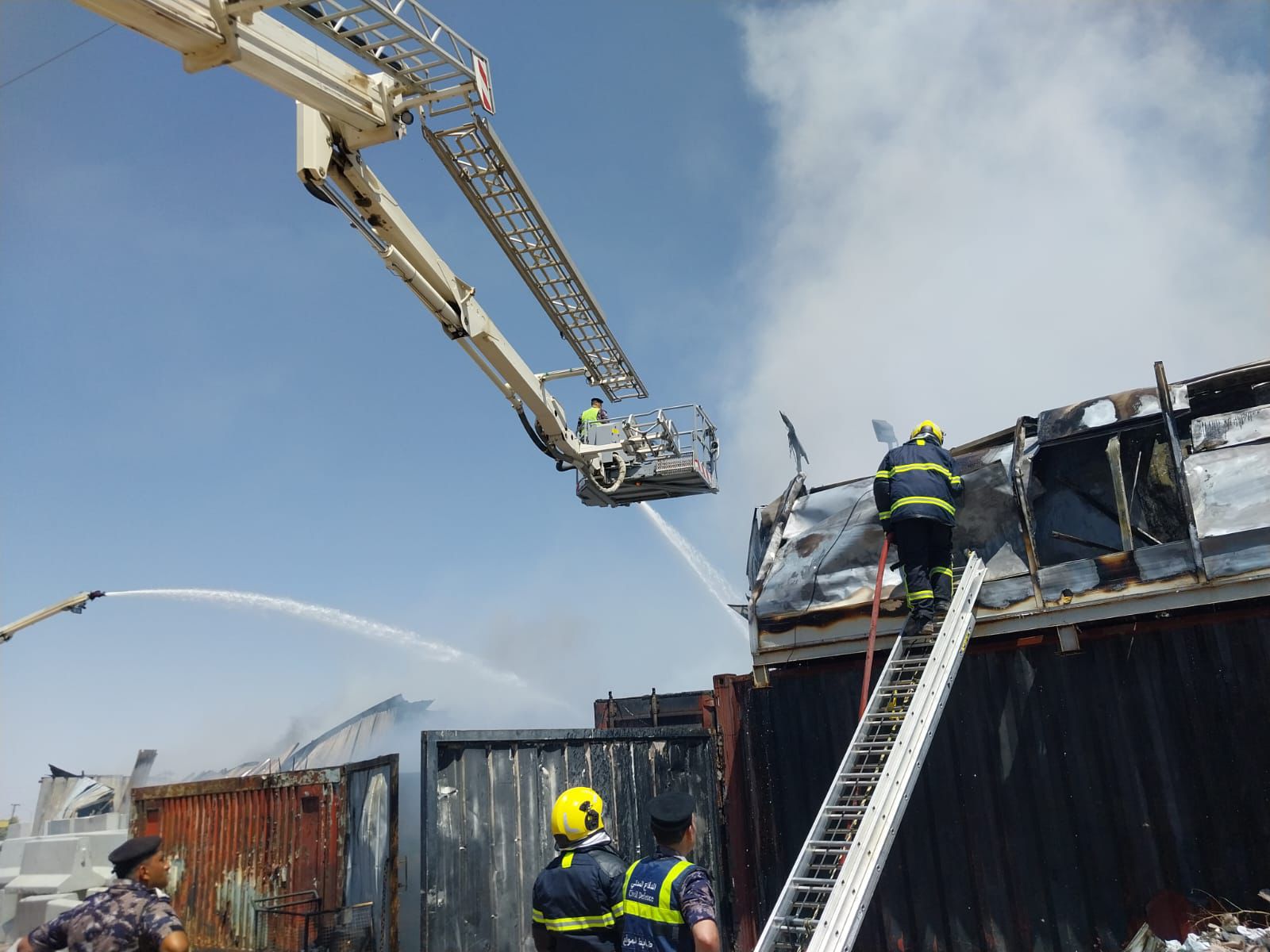 Madar Al-Saa Images 0.10430608478733128