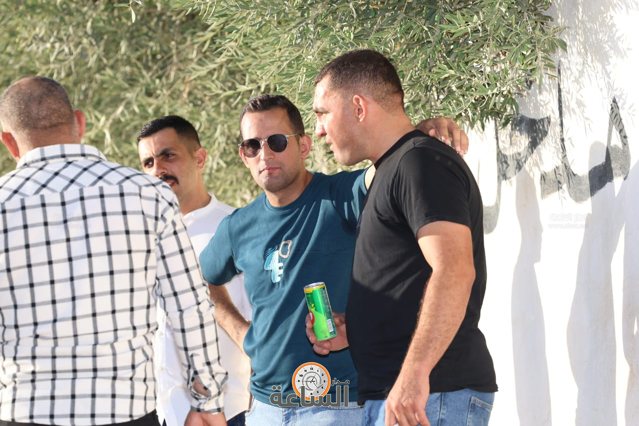 Madar Al-Saa Images 0.6841176807471635