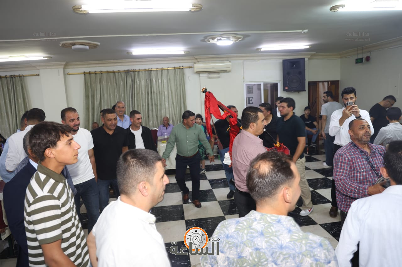 Madar Al-Saa Images 0.41913988548619263