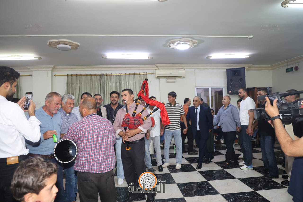 Madar Al-Saa Images 0.2559173330749781