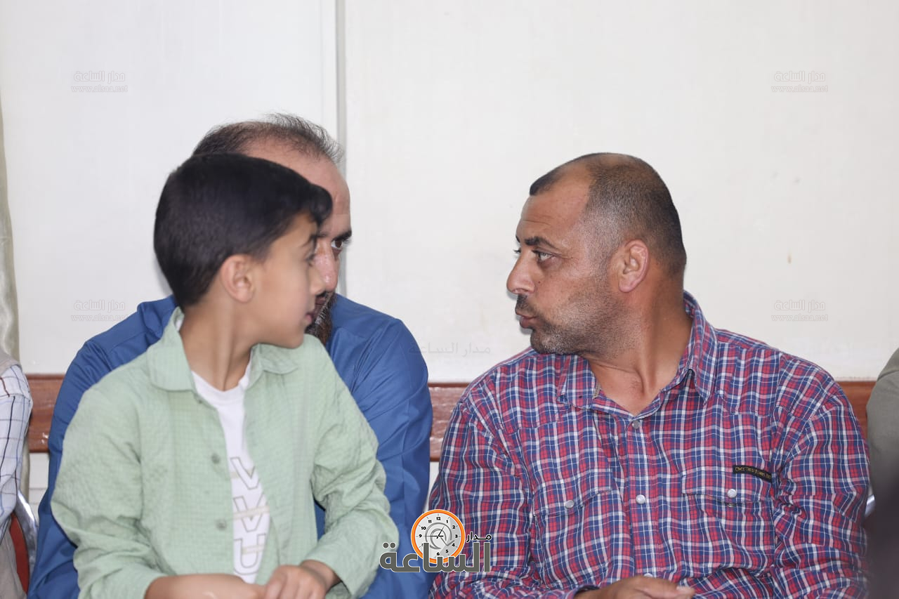 Madar Al-Saa Images 0.9943401704539676