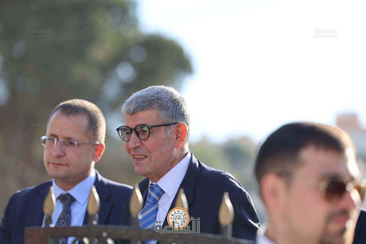 Madar Al-Saa Images 0.7650897431052449