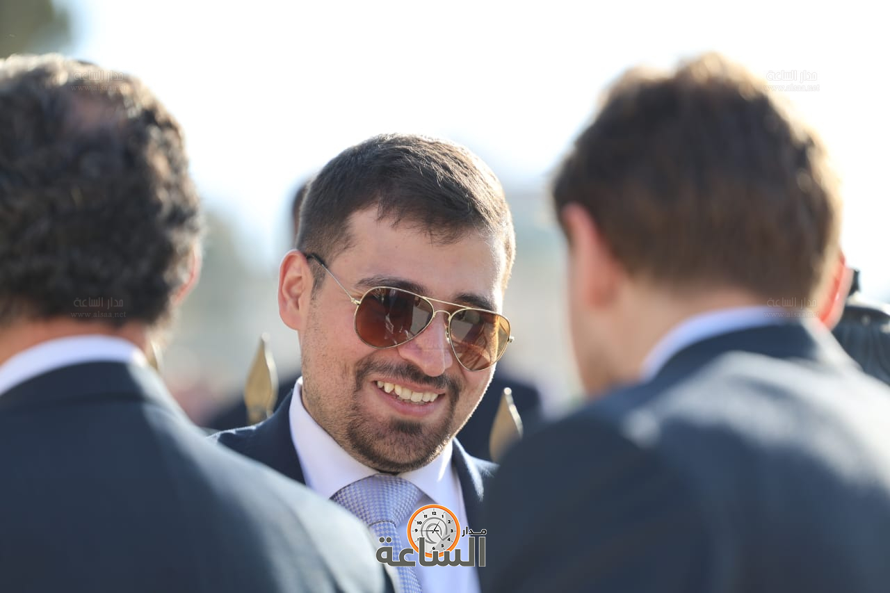 Madar Al-Saa Images 0.7675837345981585