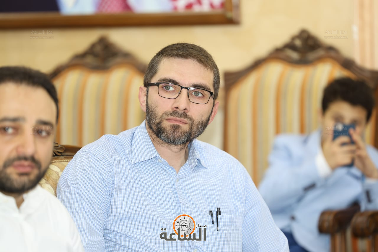 Madar Al-Saa Images 0.4437950390527492