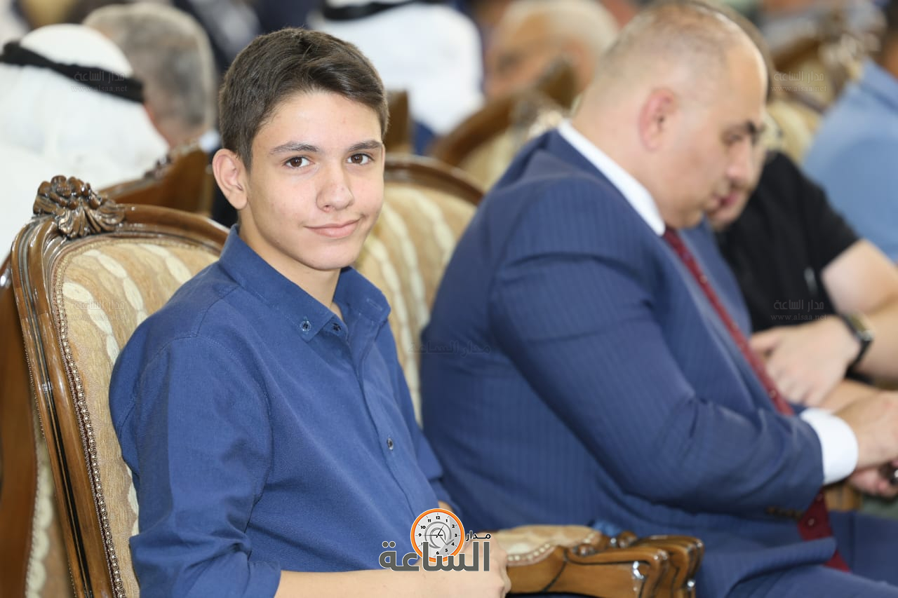 Madar Al-Saa Images 0.3215453155152721