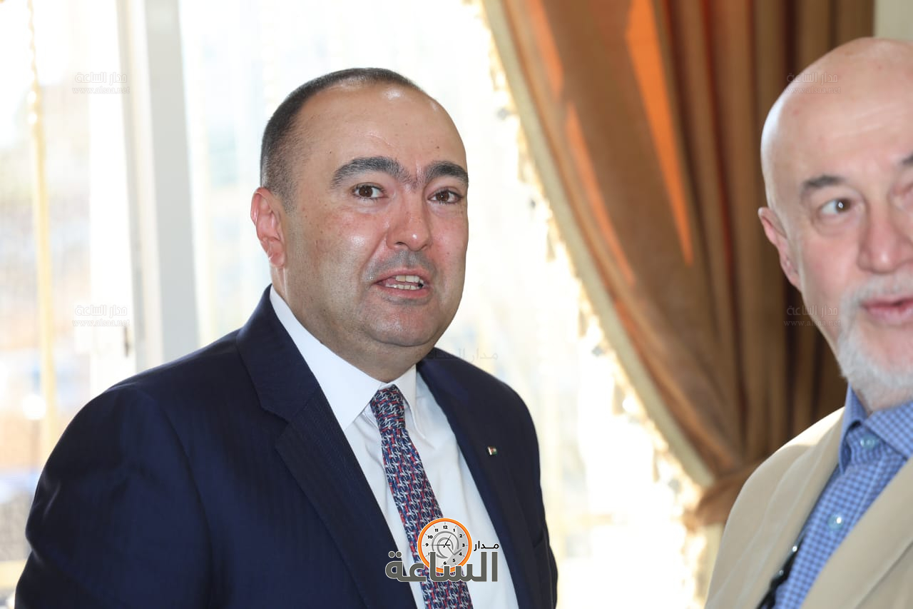 Madar Al-Saa Images 0.13959210898757146