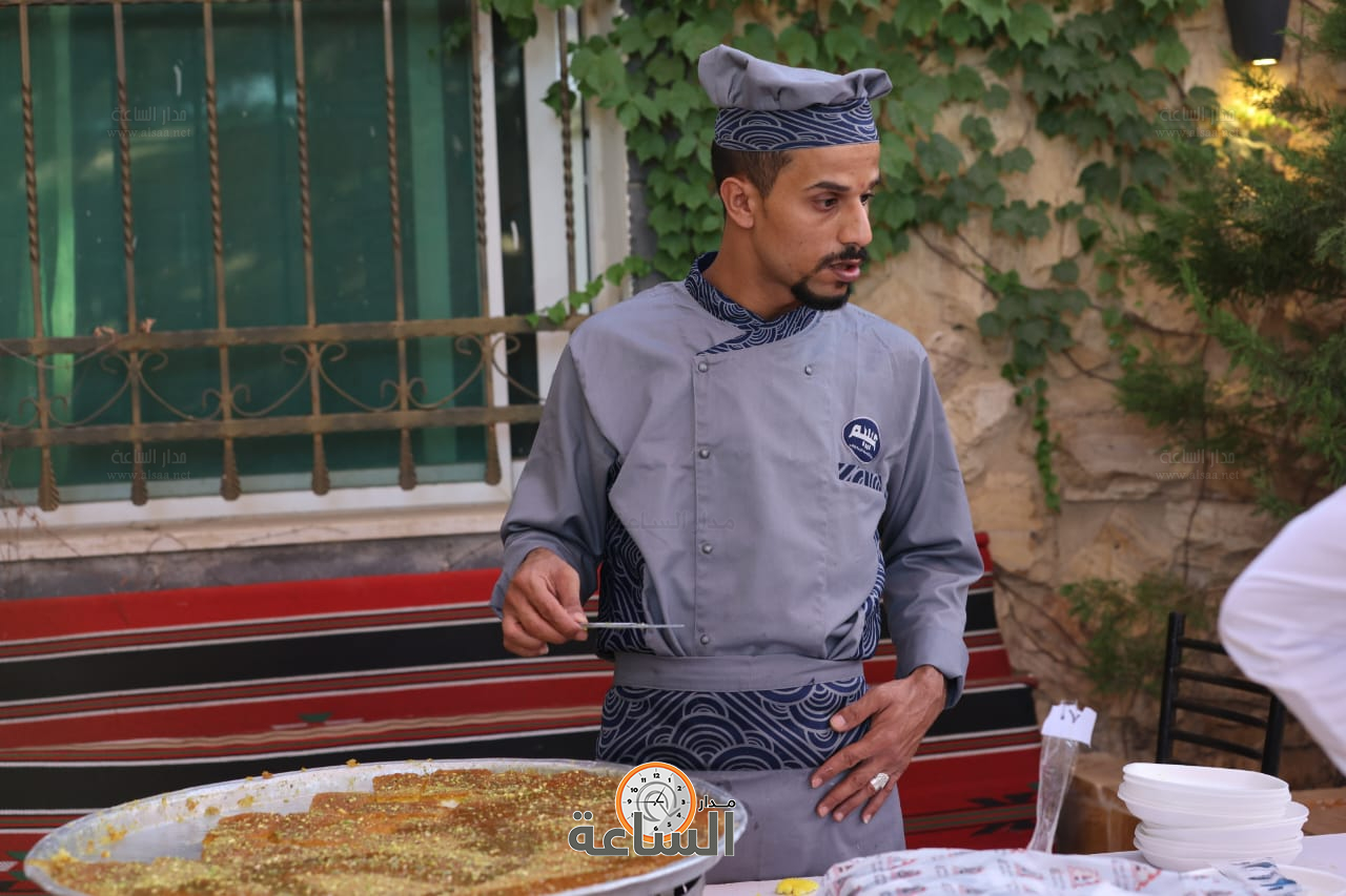 Madar Al-Saa Images 0.6958059055165006