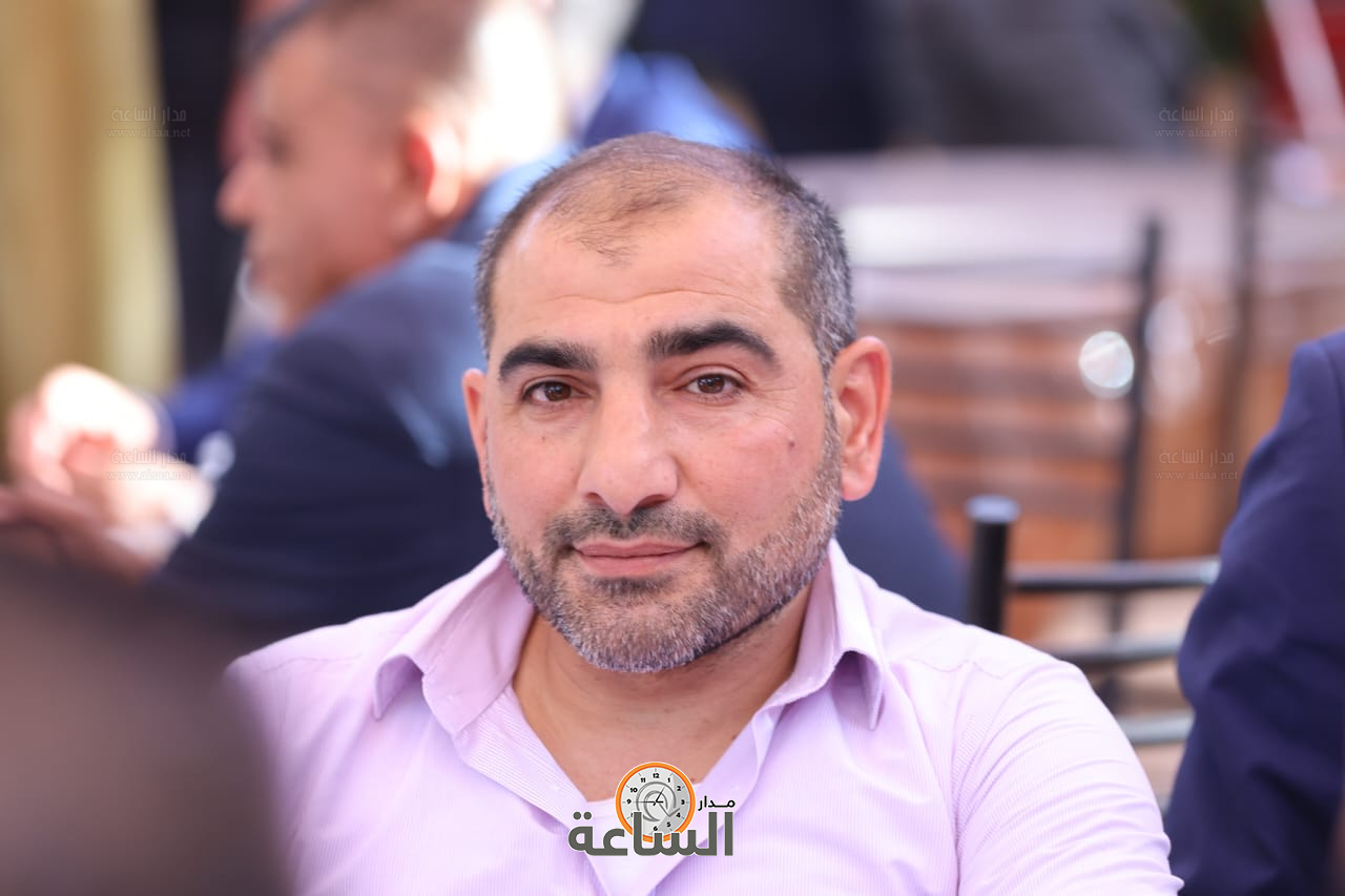 Madar Al-Saa Images 0.9712995362379879