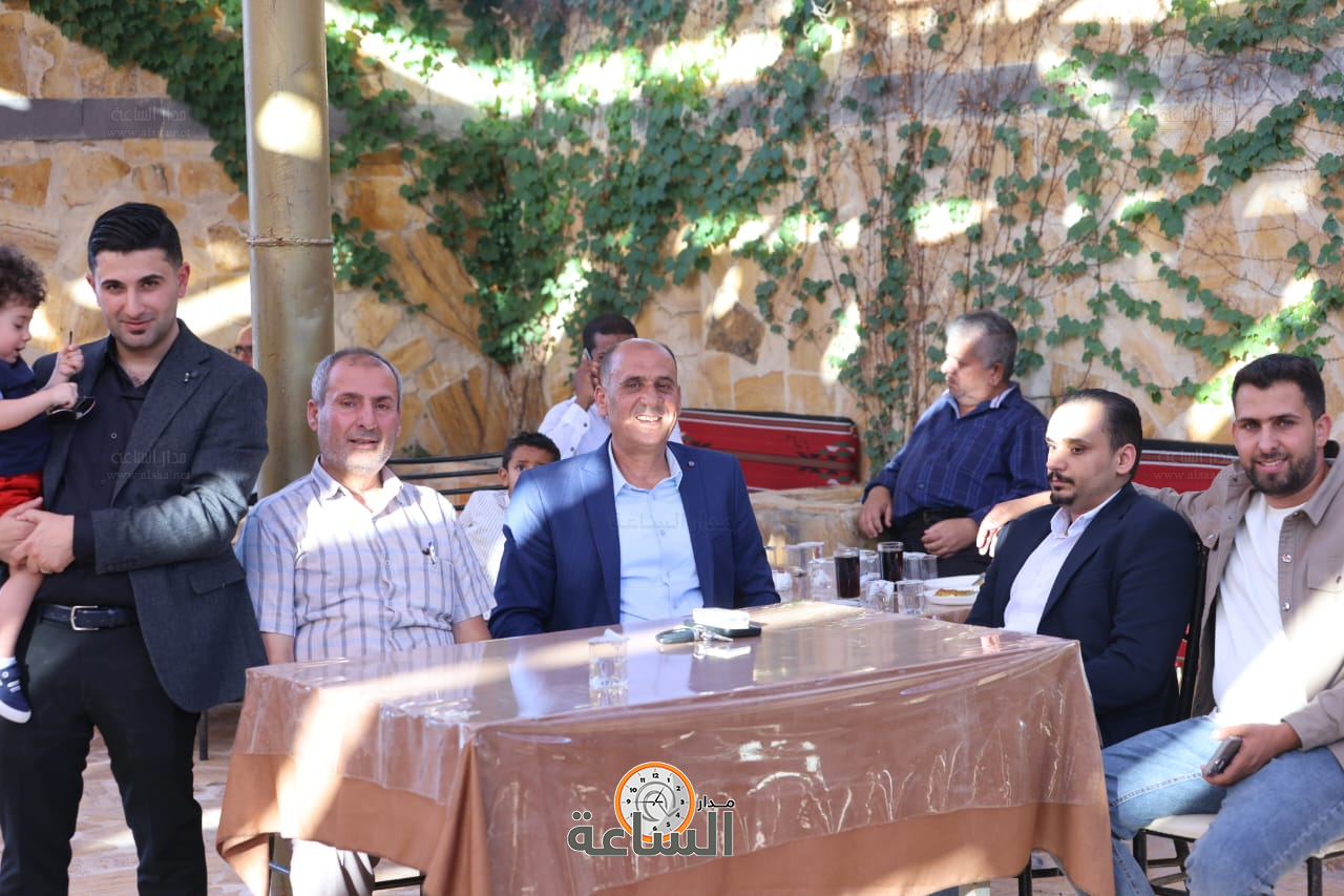 Madar Al-Saa Images 0.13882637458110125