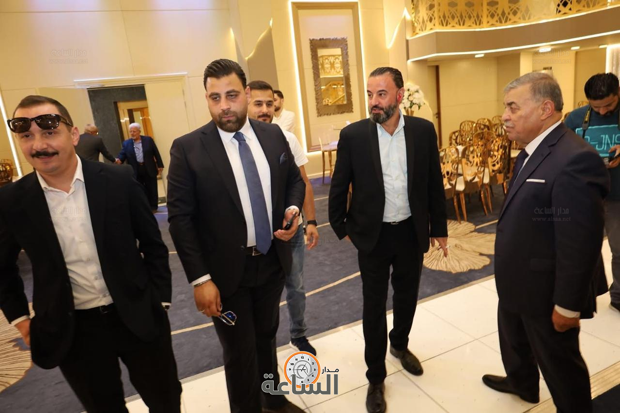 Madar Al-Saa Images 0.37964478297245097