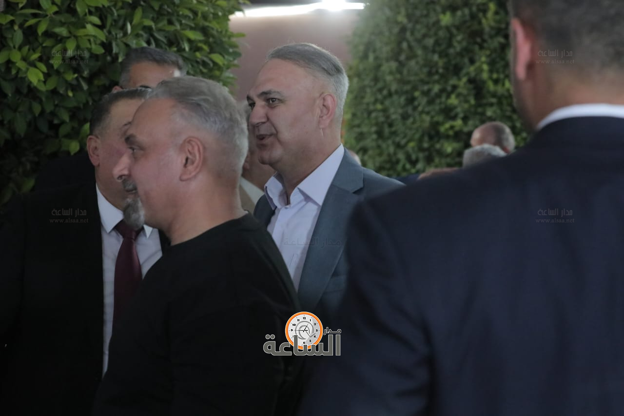 Madar Al-Saa Images 0.42801928197752637