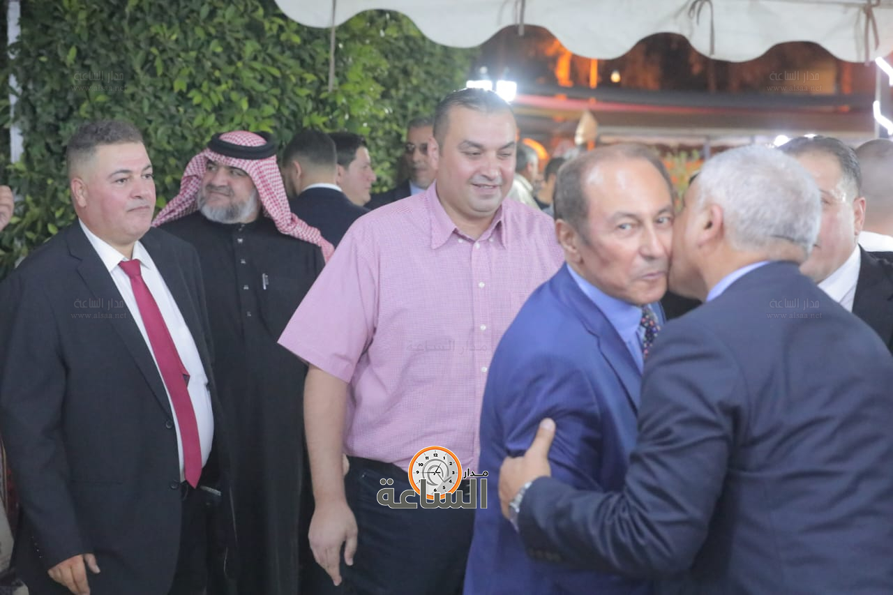 Madar Al-Saa Images 0.39343047275855625