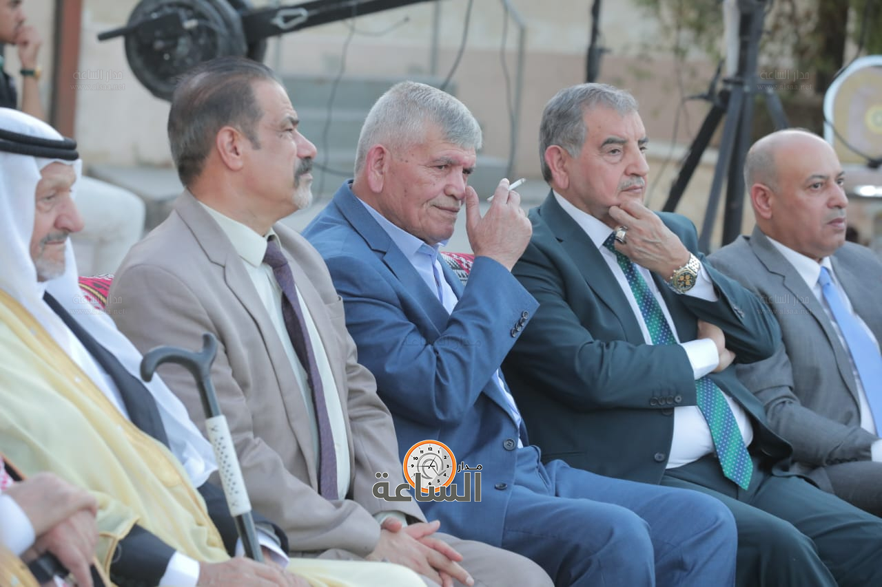 Madar Al-Saa Images 0.482189115280943