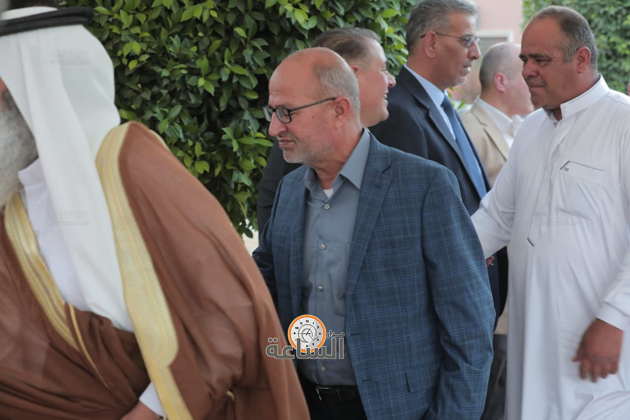 Madar Al-Saa Images 0.5656316077885611