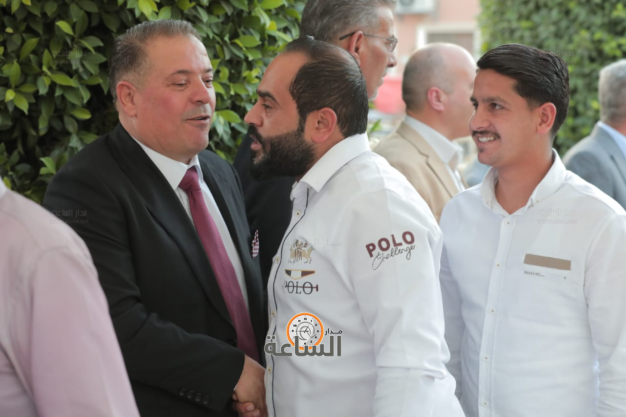 Madar Al-Saa Images 0.3856024296628746