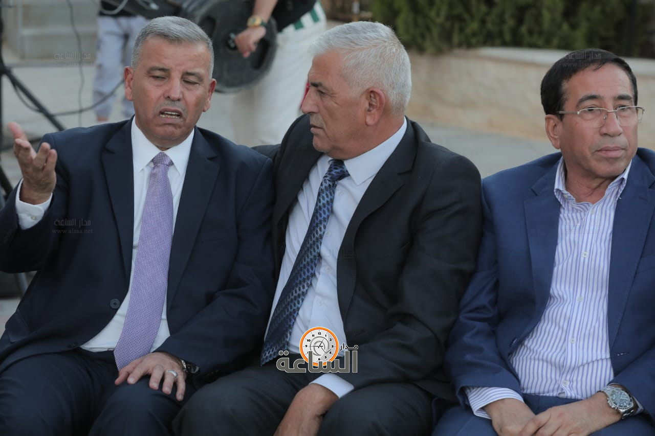 Madar Al-Saa Images 0.7931588079386545