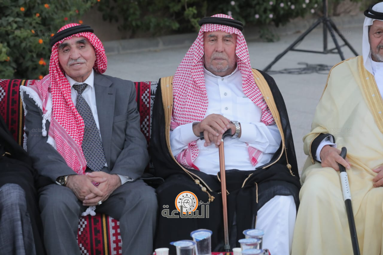 Madar Al-Saa Images 0.25436157327218645