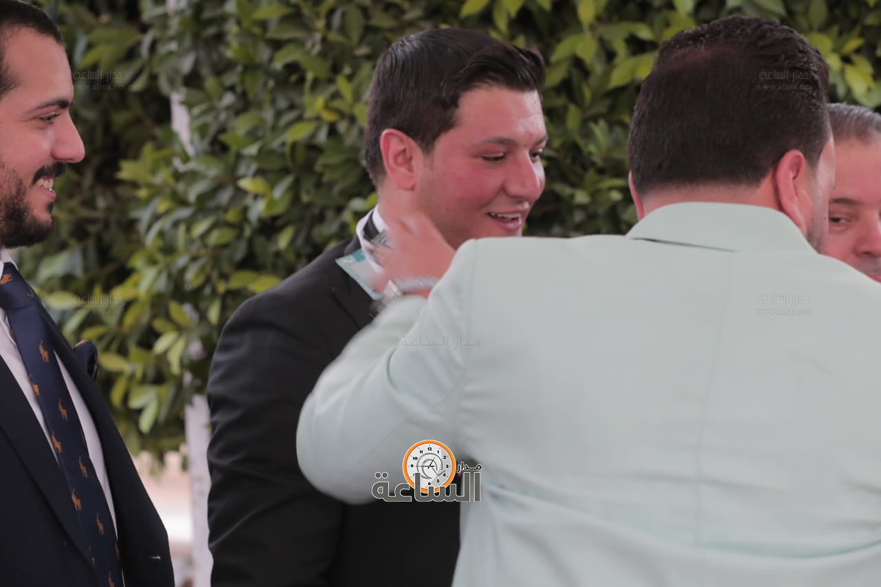 Madar Al-Saa Images 0.7085228756846016