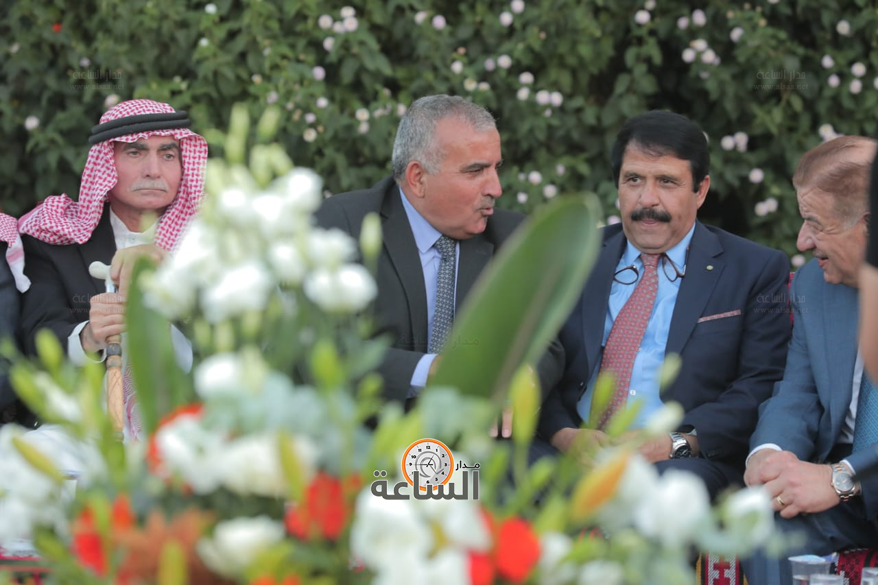 Madar Al-Saa Images 0.47166571011468206