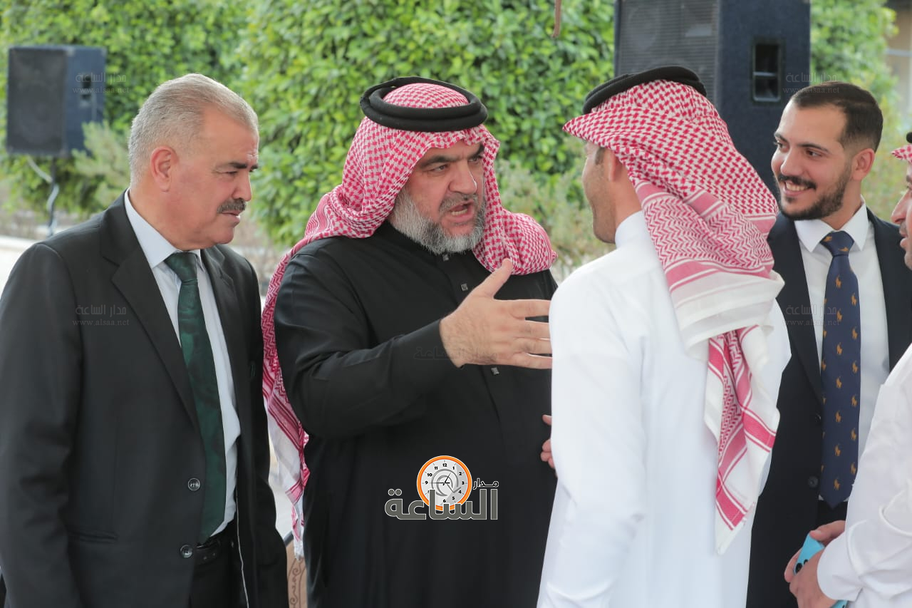 Madar Al-Saa Images 0.25343975498858484