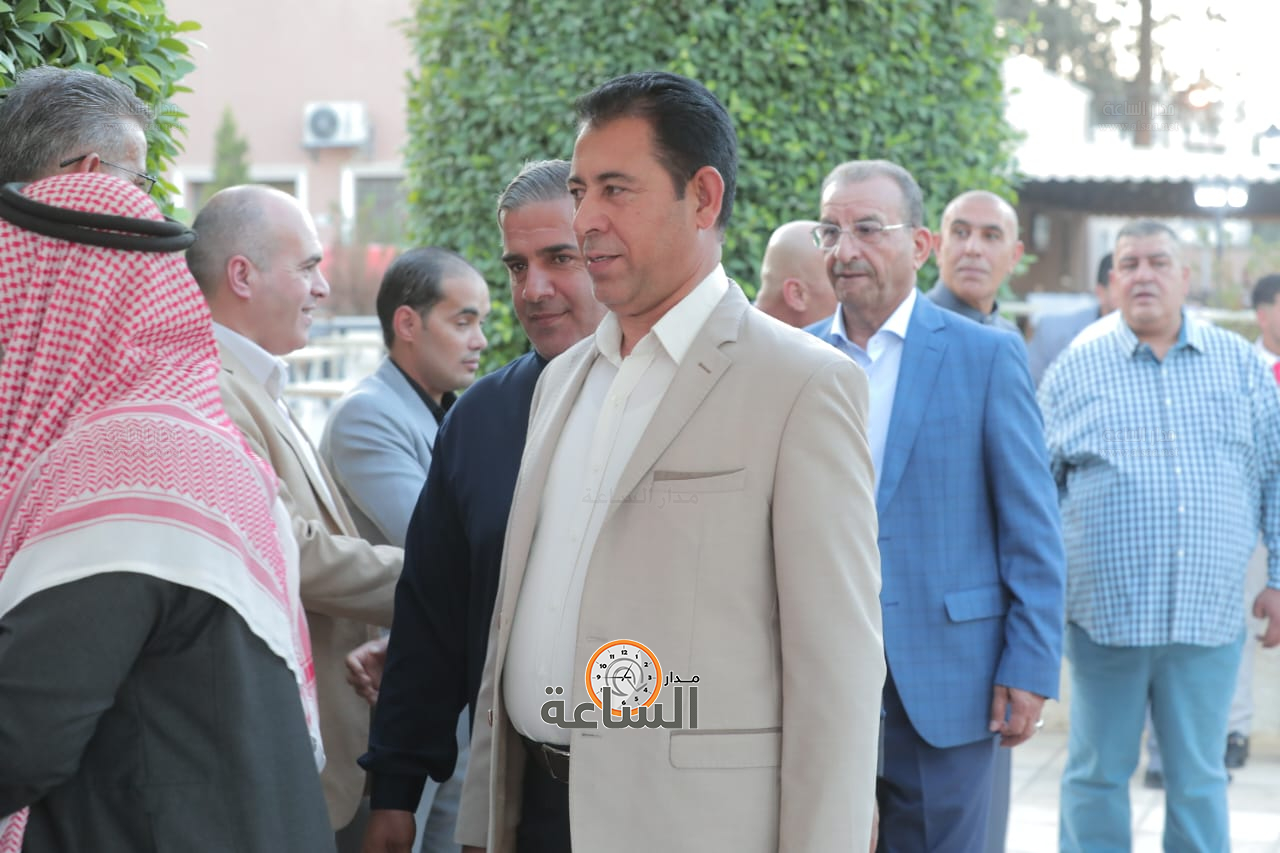 Madar Al-Saa Images 0.7986388245367037