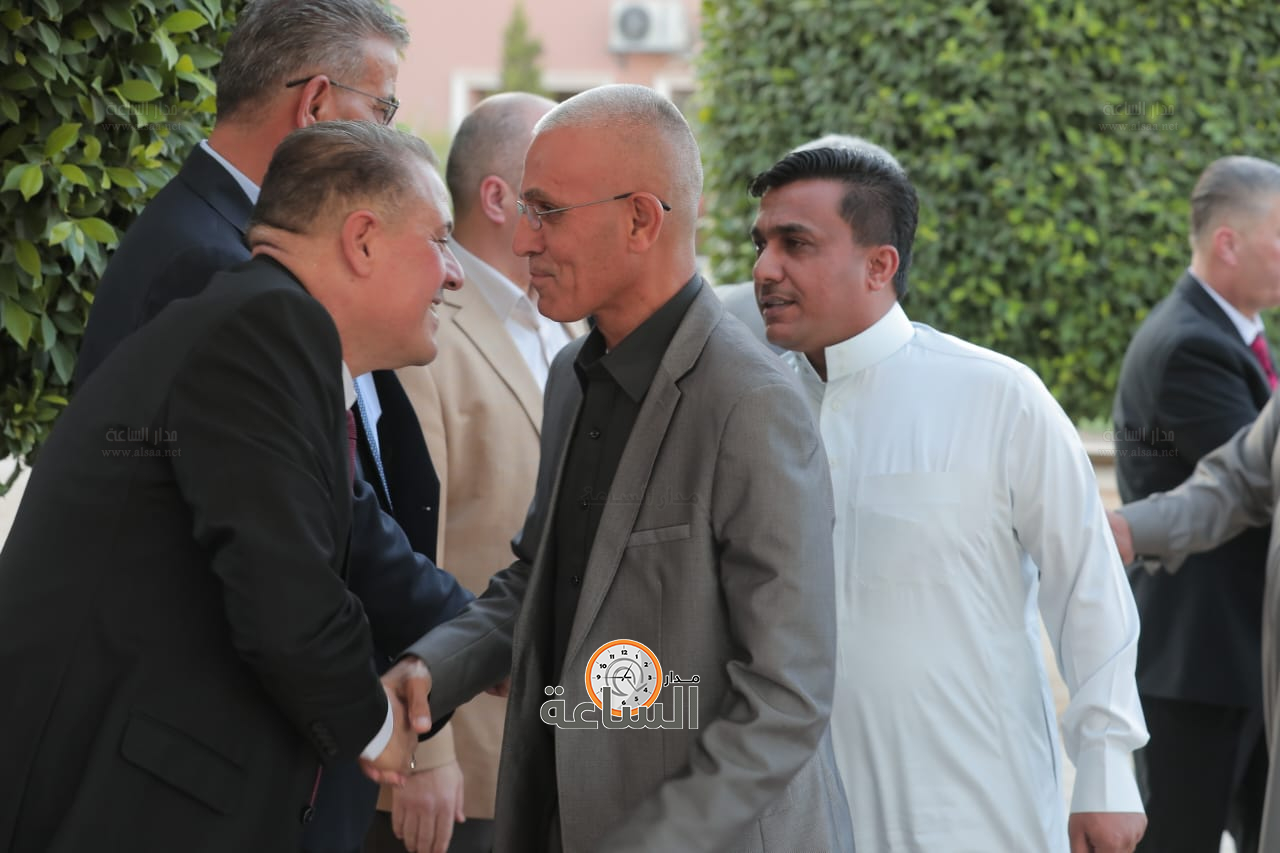 Madar Al-Saa Images 0.5873597963767171