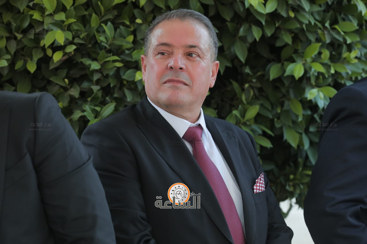 Madar Al-Saa Images 0.5718876688976217