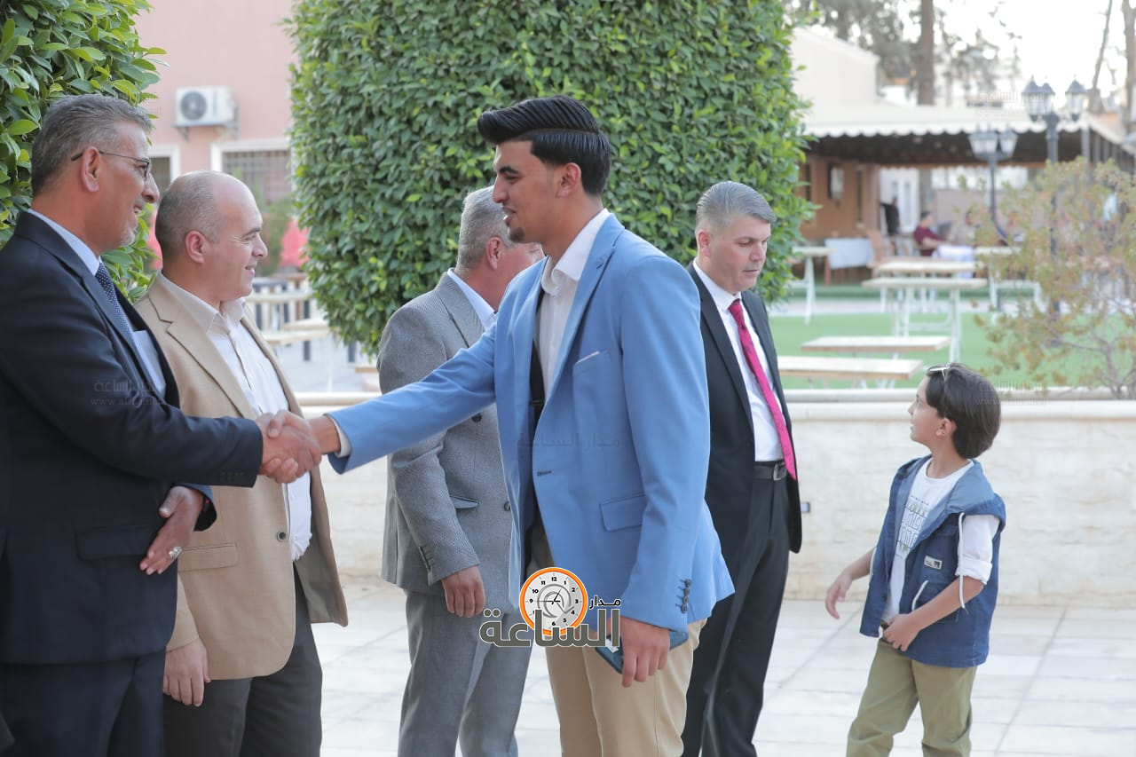 Madar Al-Saa Images 0.9208564772506417